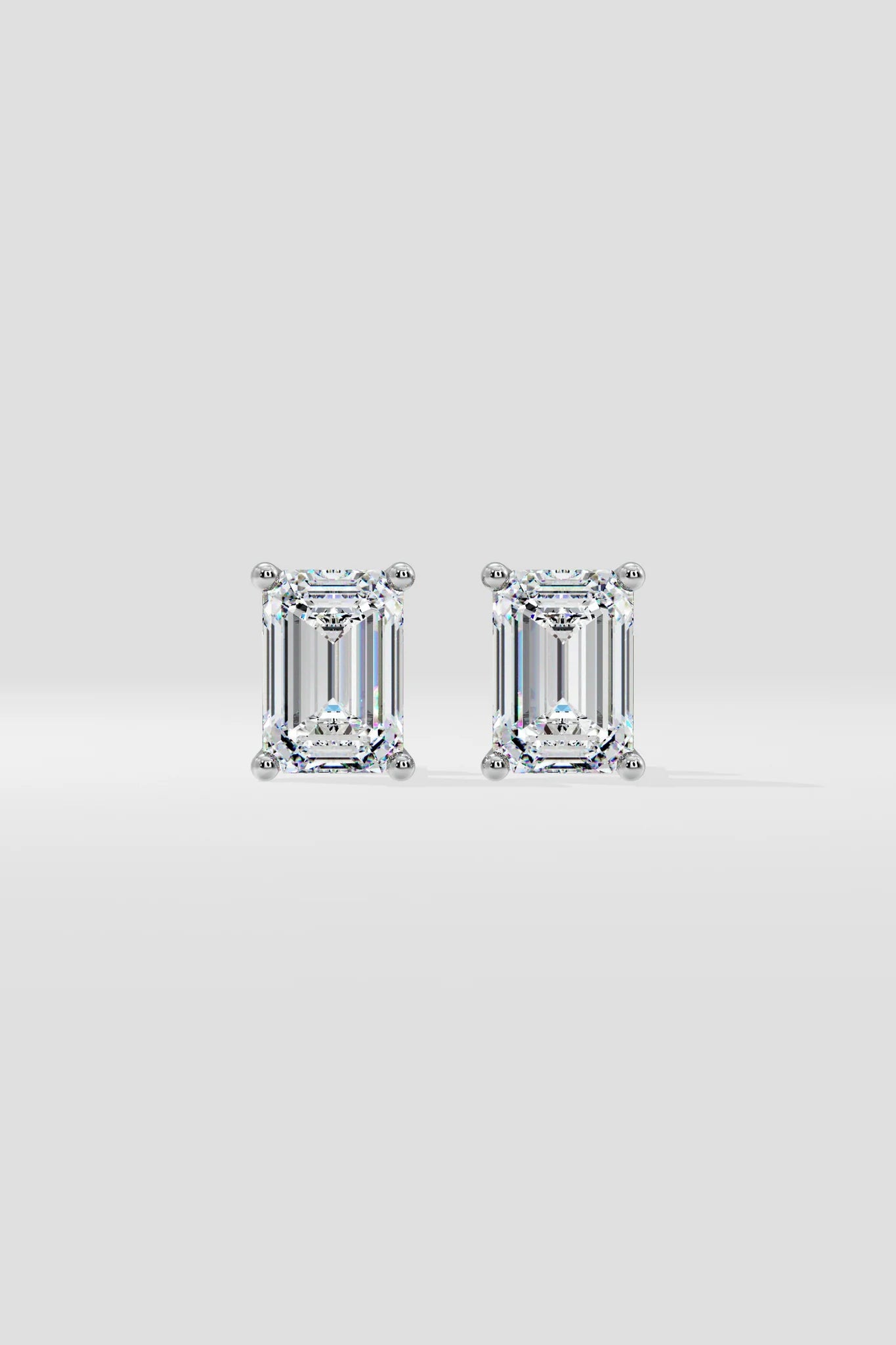 2 ct Emra Classic Studs