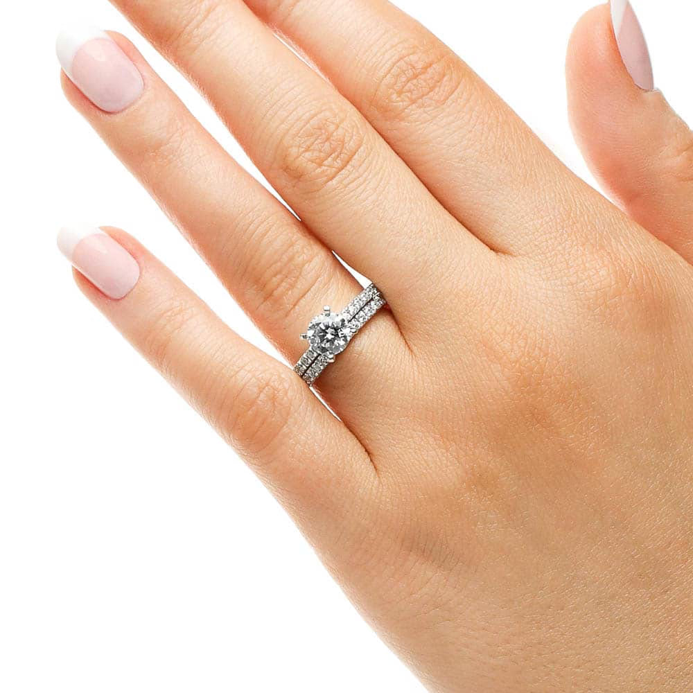 Marilyn Accented Wedding Set