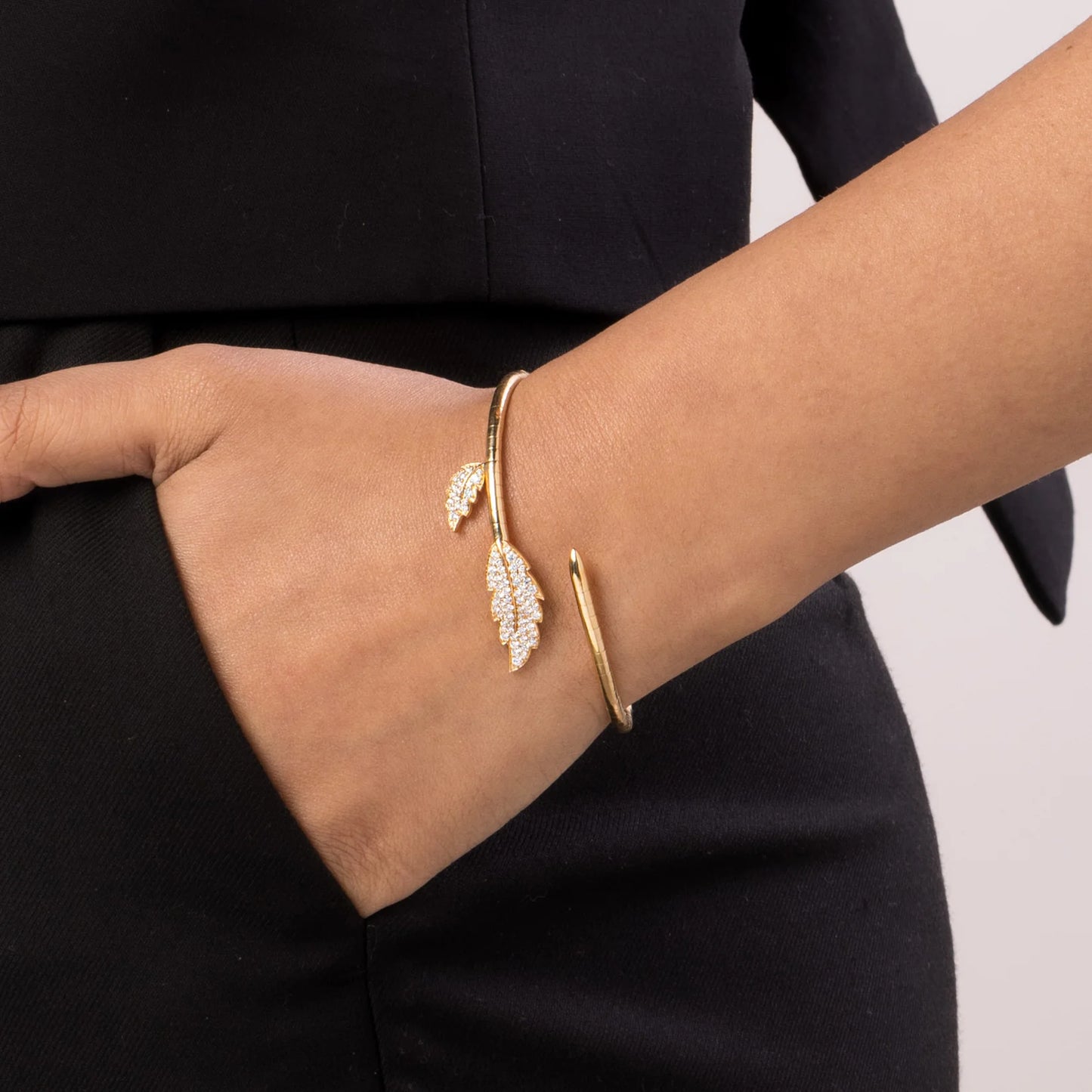 BLOOM COIL BRACELET