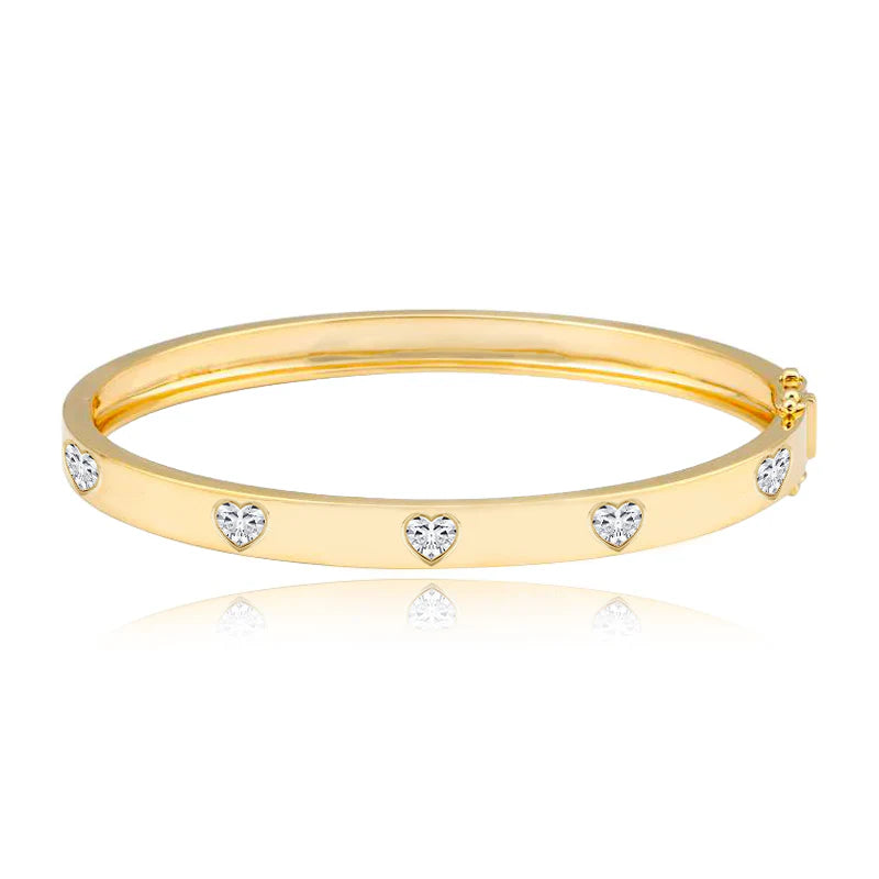 BEZEL DIAMOND HEART BANGLE