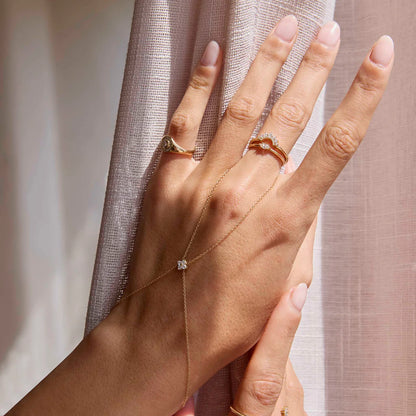 14K GRADUATED PRONG DIAMOND & PAVÉ DIAMOND DOUBLE ARCH RING