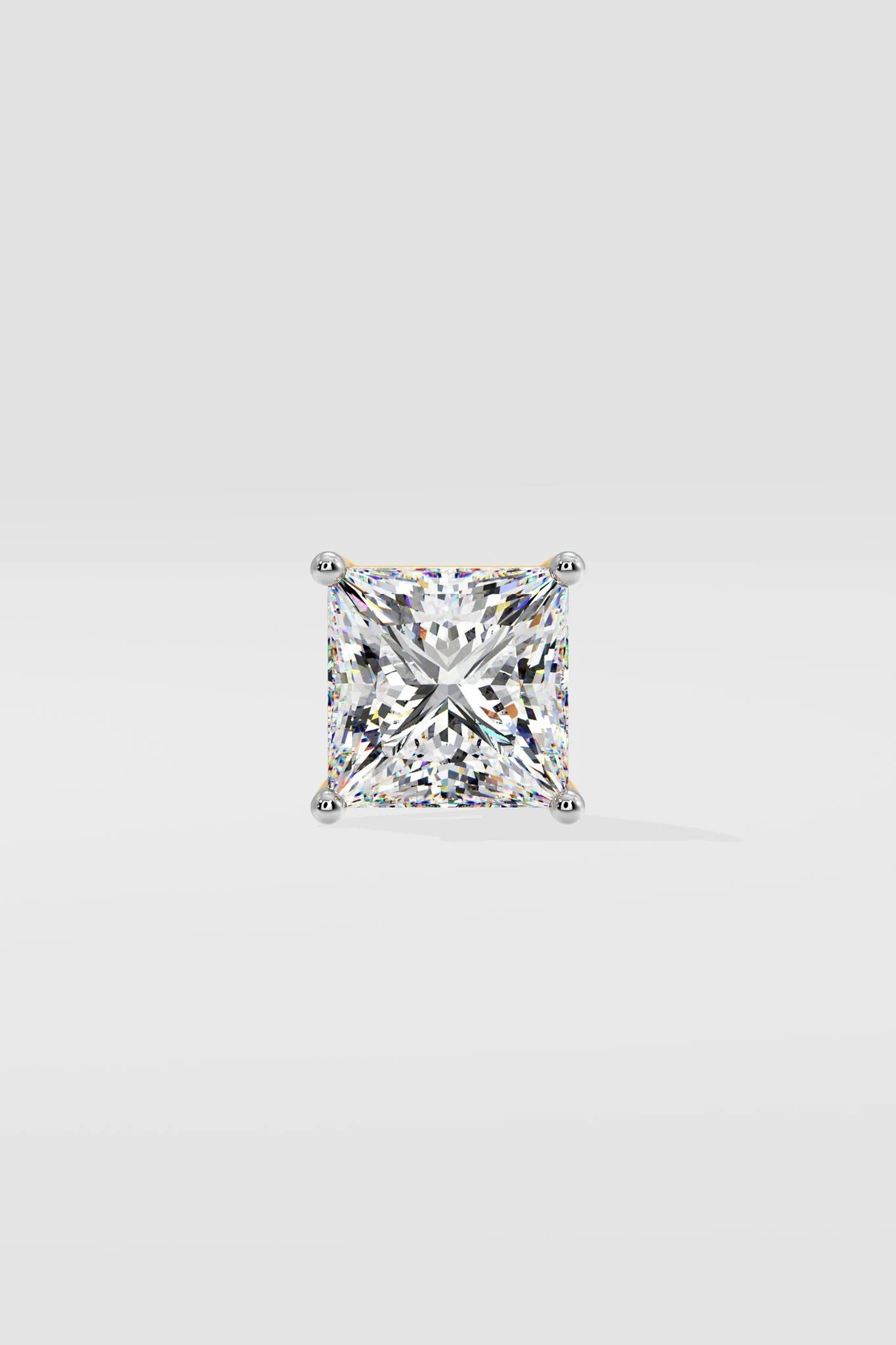4 ct Princess Stud