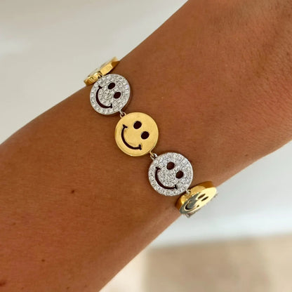 Soha Smiley Pave & Gold Bracelet 2.50 ctw