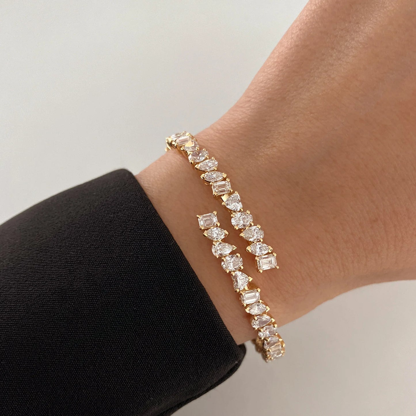 SWIRL DIAMOND MULTI SHAPE BANGLE