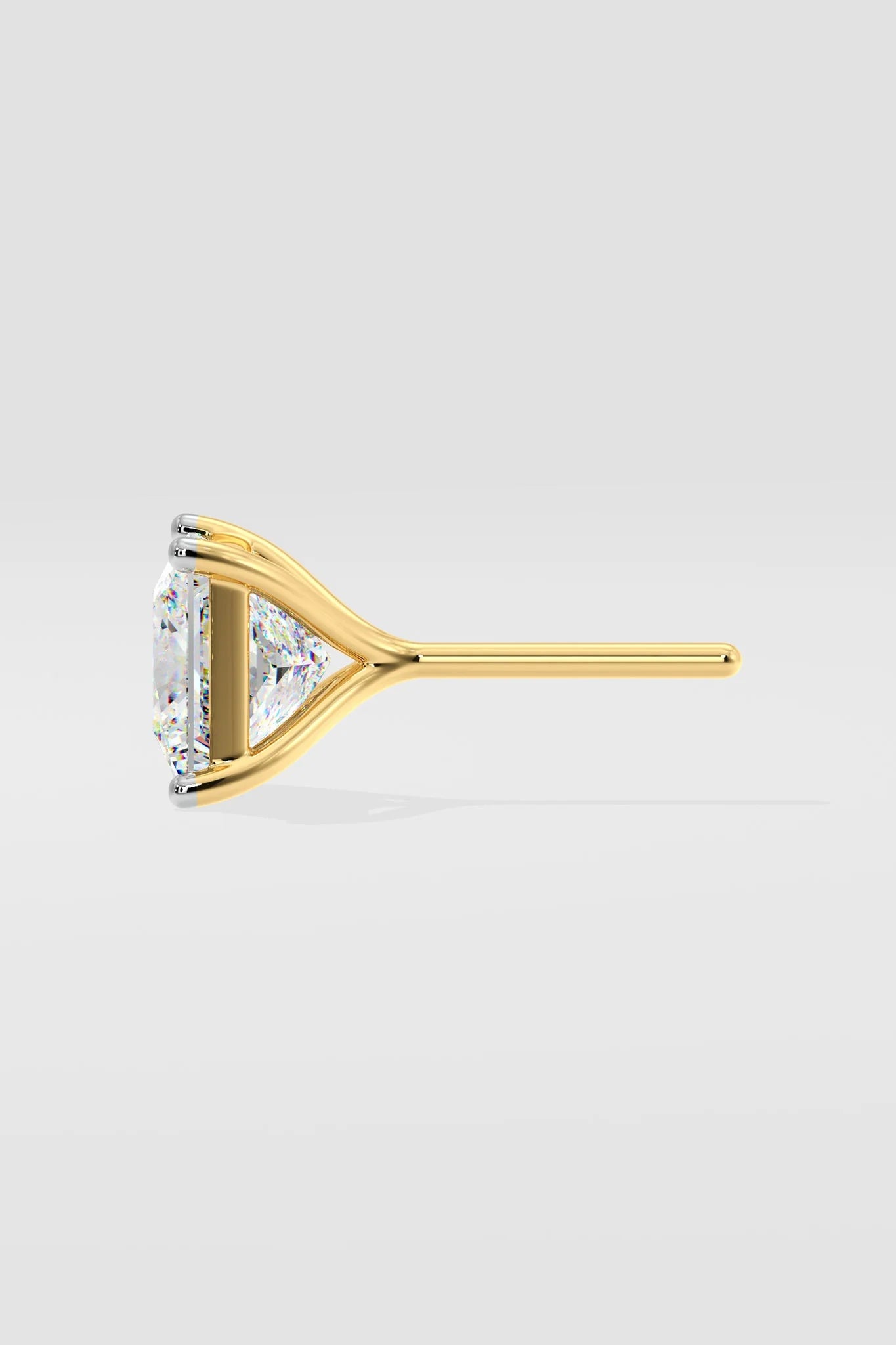 4 ct Princess Stud