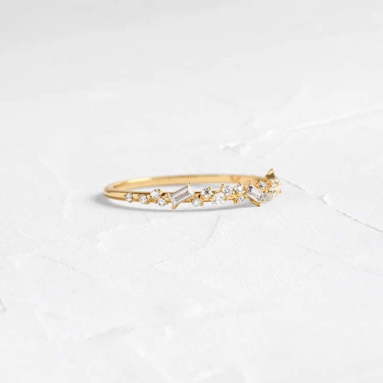 Sprinkle of Sugar Bezel Ring in Baguette Cut Diamond