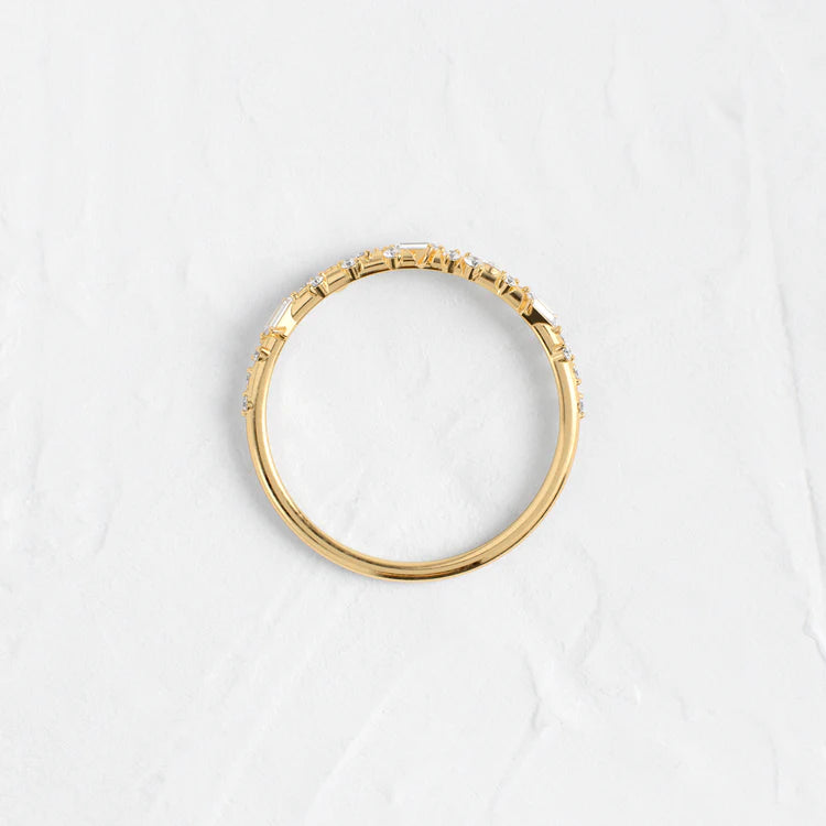 Sprinkle of Sugar Bezel Ring in Baguette Cut Diamond