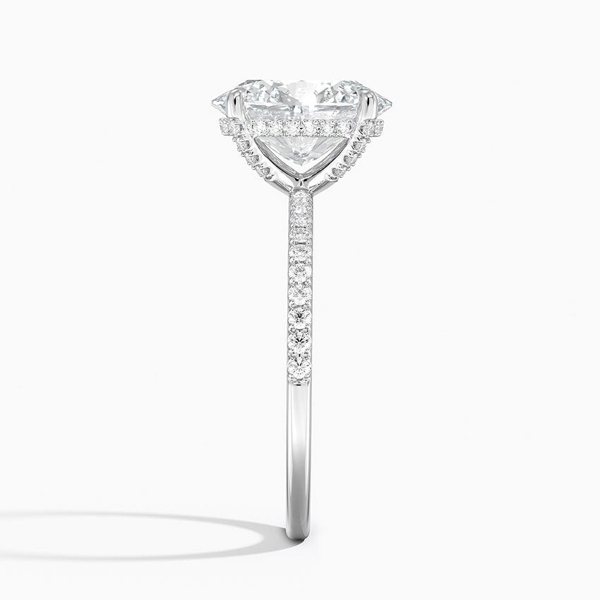 Viviana with 2.5ct Oval Certified Lab Diamond