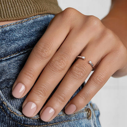 Wren Pear Diamond Ring in 18K Gold
