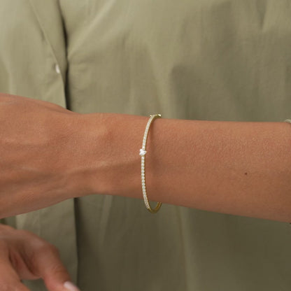 14k Gold Heart Shaped and Round Diamond Bangle